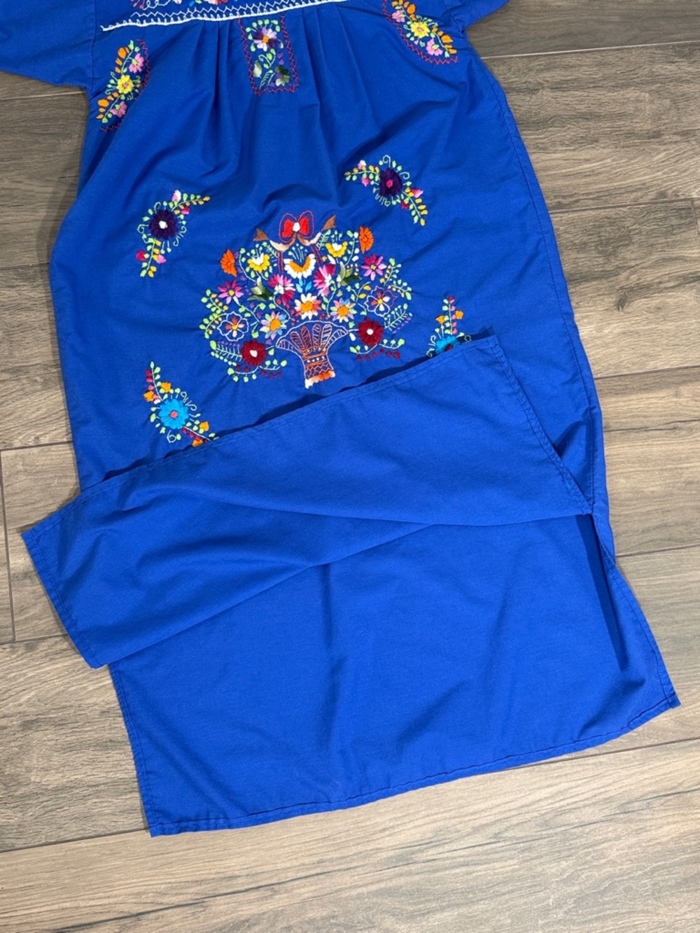 Vintage Women's Floral Embroidered Midi Dress Hippie Boho Style Festival Small - Picture 8 of 15